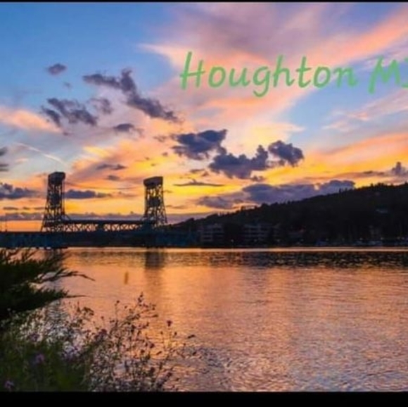 Meet your Posher, Marilyn - Picture 1 of 1